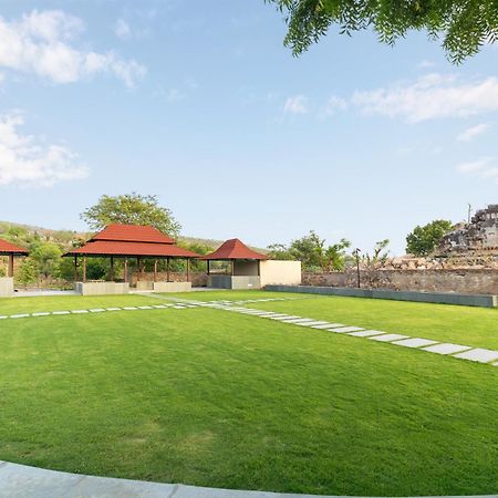 Sarasiruham Resort - Private Pool Villa In Udaipur Exteriör bild
