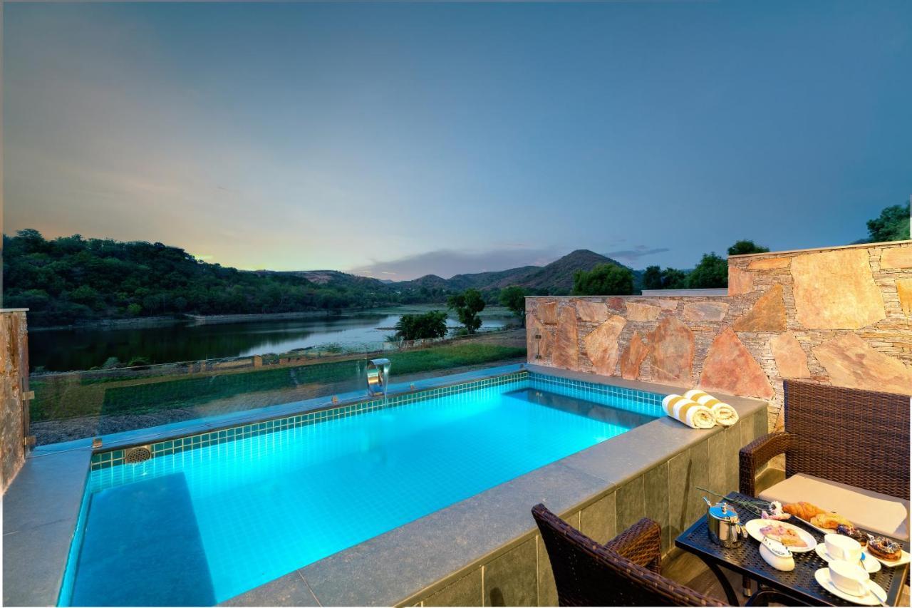 Sarasiruham Resort - Private Pool Villa In Udaipur Exteriör bild