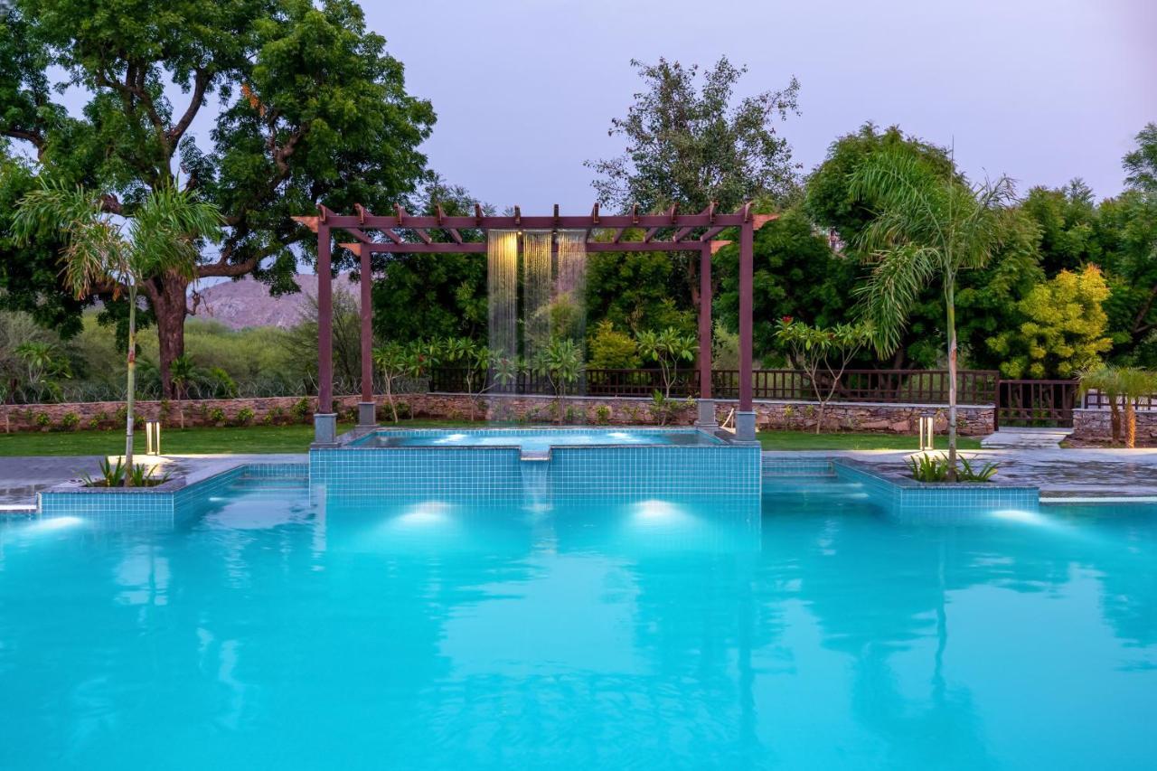 Sarasiruham Resort - Private Pool Villa In Udaipur Exteriör bild