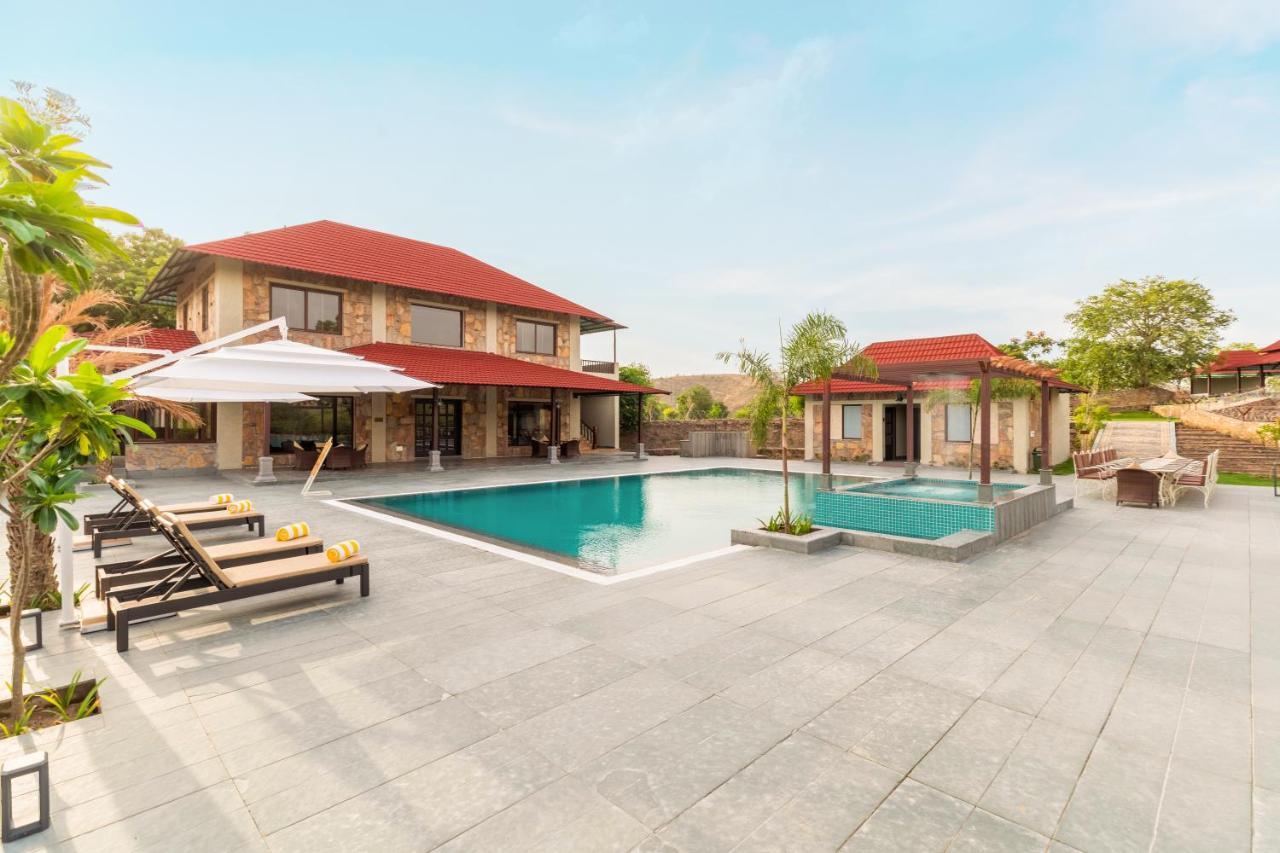 Sarasiruham Resort - Private Pool Villa In Udaipur Exteriör bild