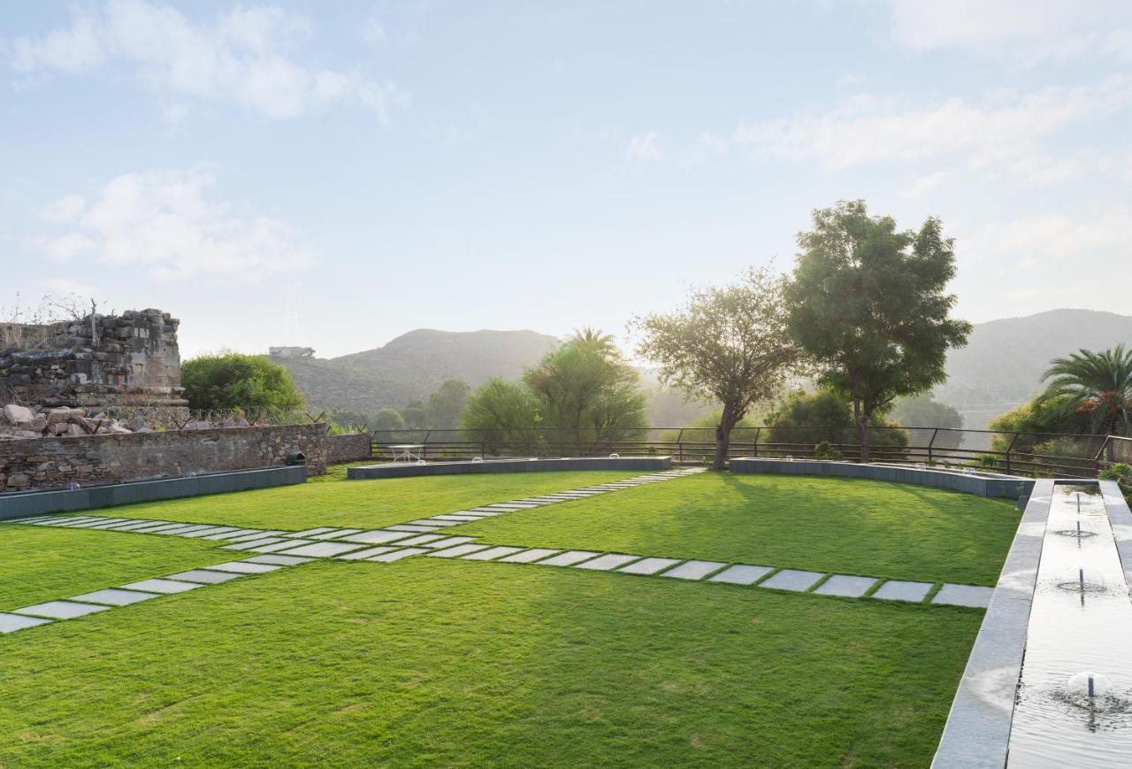 Sarasiruham Resort - Private Pool Villa In Udaipur Exteriör bild